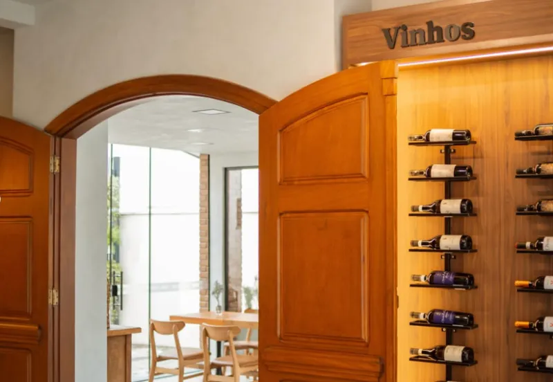 Adega de vinhos da Casa Petri